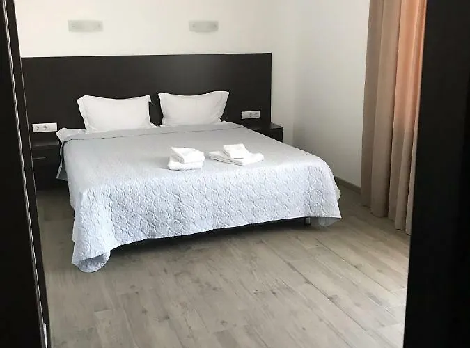 Neopolis بيت ريفي *