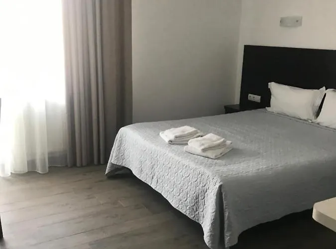 بيت ريفي Neopolis